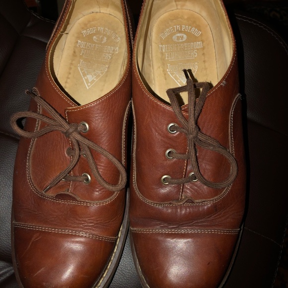 Pair of EUC leather Fluevogs - Picture 3 of 4